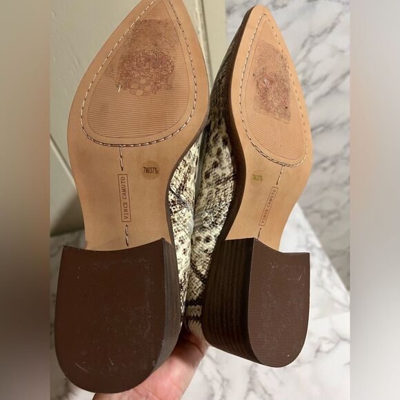 NEW Vince Camuto Beaanna Boots Tall Knee High Snake Embossed Leather Women Sz 7 - Picture 6 of 7